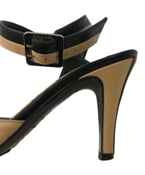 CHANEL（シャネル）CHANEL (シャネル) キャップトゥストラップミュール ベージュ×ブラック サイズ:36 1/2の古着・服飾アイテム