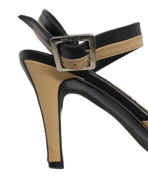 CHANEL（シャネル）CHANEL (シャネル) キャップトゥストラップミュール ベージュ×ブラック サイズ:36 1/2の古着・服飾アイテム