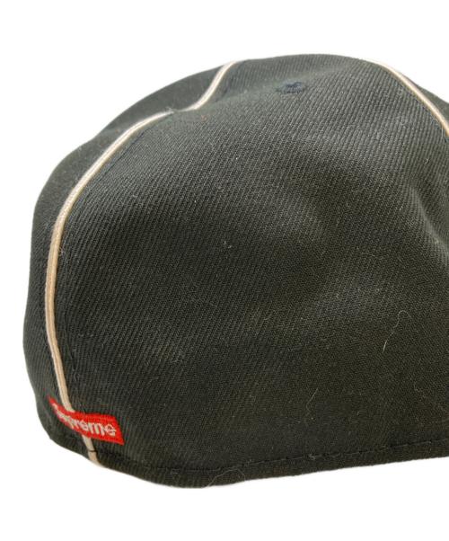 SUPREME（シュプリーム）Supreme (シュプリーム) New Era (ニューエラ) Piping Script Logo キャップ ブラック サイズ:7 5/8の古着・服飾アイテム