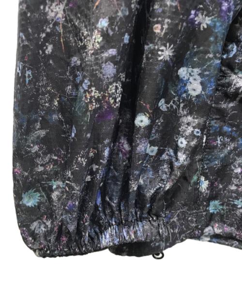 LAD MUSICIAN（ラッドミュージシャン）LAD MUSICIAN (ラッドミュージシャン) INKJET SMALL FLOWER MOUNTAIN PARKA ネイビー サイズ:44の古着・服飾アイテム