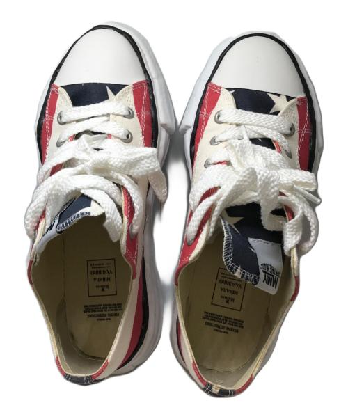 MIHARA YASUHIRO（ミハラヤスヒロ）MIHARA YASUHIRO (ミハラヤスヒロ) CANVAS LOWCUT STRIPES SNEAKERS レッド サイズ:44の古着・服飾アイテム