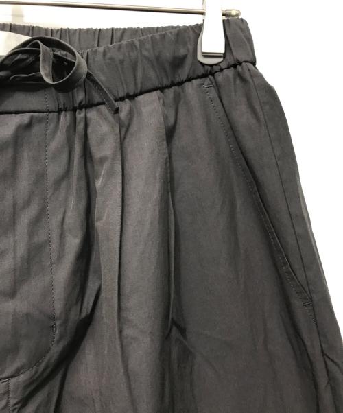 AMOMENTO（アモーメント）AMOMENTO (アモーメント) DRAWSTRING PANTS グレー サイズ:Lの古着・服飾アイテム