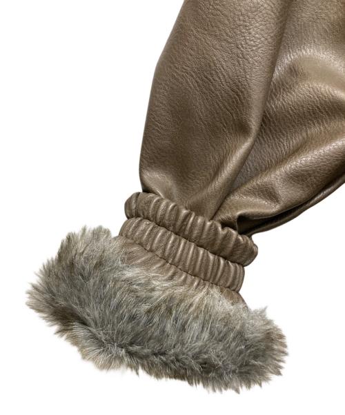 CAMPHOR WOOD（カンファーウッド）CAMPHOR WOOD (カンファーウッド) fur faux reversible flight jacket ブラウン サイズ:SIZE Mの古着・服飾アイテム