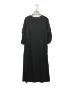 BARNEYS NEWYORKバーニーズ・ニューヨーク）の古着「ウォッシャブル デザインスリーブ ウエストタック ドレス」｜ブラック