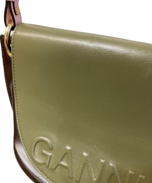GANNI（ガニー）Ganni (ガニー) Banner ショルダーバッグ オリーブの古着・服飾アイテム