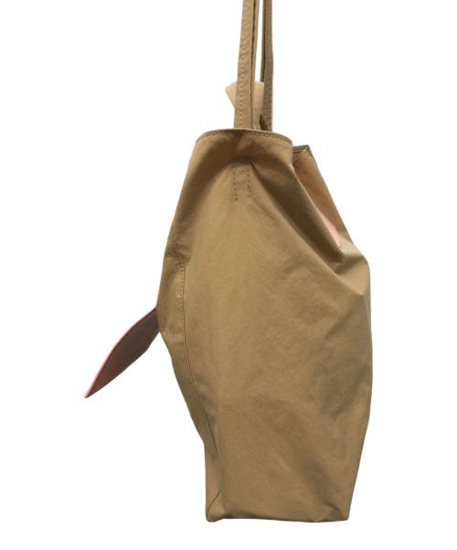 Acne studios（アクネ ストゥディオス）Acne studios (アクネ ストゥディオス) Baker Out M 2WAYバッグ ベージュ×ピンクの古着・服飾アイテム