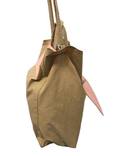 Acne studios（アクネ ストゥディオス）Acne studios (アクネ ストゥディオス) Baker Out M 2WAYバッグ ベージュ×ピンクの古着・服飾アイテム