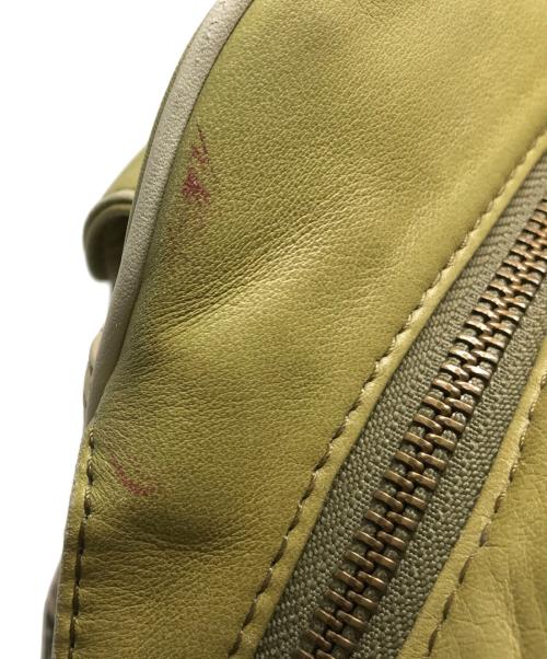 Vivienne Westwood（ヴィヴィアンウエストウッド）Vivienne Westwood (ヴィヴィアンウエストウッド) ヤスミンバッグ カーキの古着・服飾アイテム