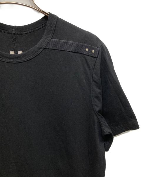 RICK OWENS（リックオウエンス）RICK OWENS (リックオウエンス) パーツデザインレベルTシャツ ブラック サイズ:XLの古着・服飾アイテム