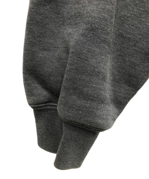 CarHartt（カーハート）CarHartt (カーハート) ジップパーカー グレー サイズ:SIZE Mの古着・服飾アイテム