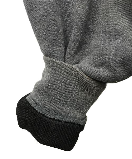 CarHartt（カーハート）CarHartt (カーハート) ジップパーカー グレー サイズ:SIZE Mの古着・服飾アイテム