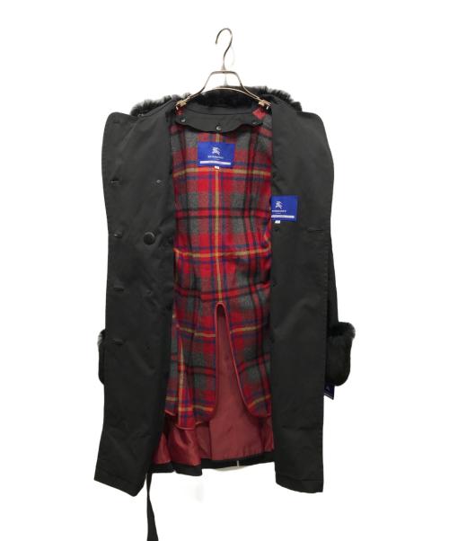 BURBERRY BLUE LABEL（バーバリーロンドンブルーレーベル）BURBERRY BLUE LABEL (バーバリーロンドンブルーレーベル) ラビットファー付トレンチコート ブラック サイズ:38の古着・服飾アイテム
