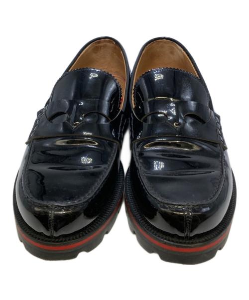 Christian Louboutin（クリスチャン・ルブタン）Christian Louboutin (クリスチャン・ルブタン) エナメルローファー ブラック サイズ:40の古着・服飾アイテム