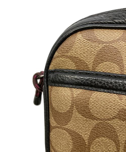 COACH（コーチ）COACH (コーチ) GUANGYU カメラショルダーバッグ ブラック×ベージュの古着・服飾アイテム