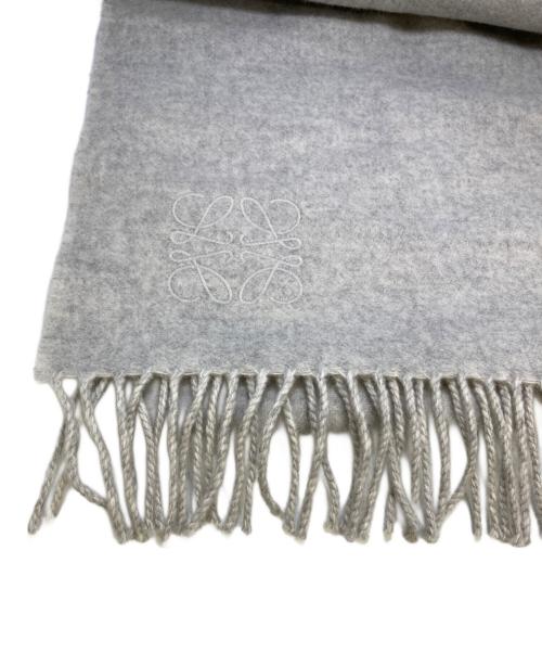 LOEWE（ロエベ）LOEWE (ロエベ) ウール＆カシミヤ バイカラーマフラー グレー×アイボリーの古着・服飾アイテム