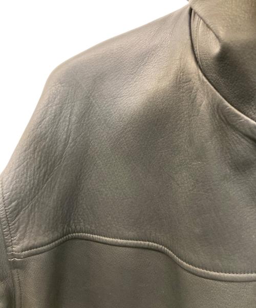 OVY（オヴィー）OVY (オヴィー) Waterproof Calf Leather Car Coat ブラック サイズ:Lの古着・服飾アイテム