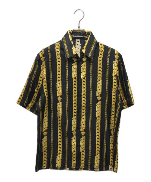 VERSACE（ヴェルサーチェ）VERSACE (ヴェルサーチェ) チェーンプリントシルクシャツ ブラック×ゴールド サイズ:44の古着・服飾アイテム