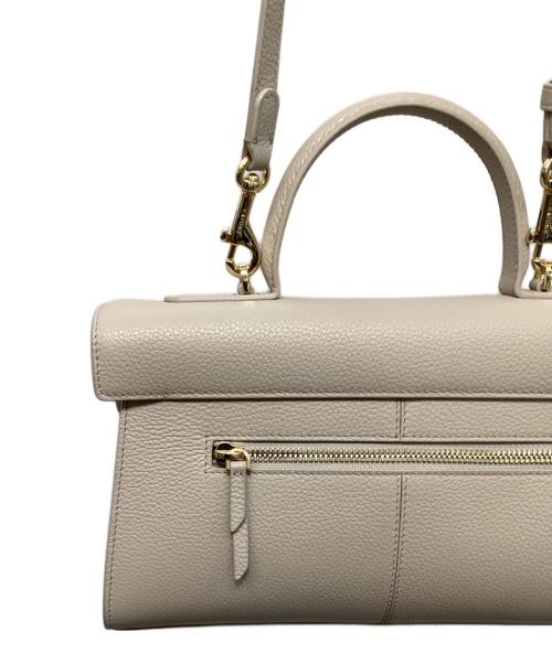 CAFUNE（カフネ）CAFUNE (カフネ) Medium Stance ベージュの古着・服飾アイテム