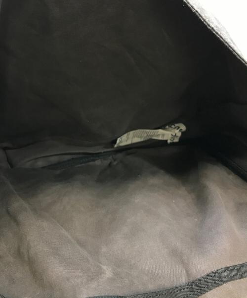 Acne studios（アクネ ストゥディオス）ACNE STUDIOS (アクネ ストゥディオス) キャンバスメッセンジャーバッグ ブラウンの古着・服飾アイテム