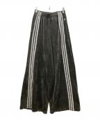 adidasアディダス）の古着「ベルベットルーズトラックパンツ」｜グレー