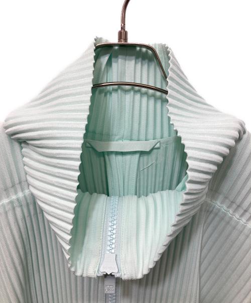 HOMME PLISSE ISSEY MIYAKE（オム プリッセ イッセイ ミヤケ）HOMME PLISSE ISSEY MIYAKE (オム プリッセ イッセイ ミヤケ) MONTHLY COLOR JANUARYコート ミントグリーン サイズ:SIZE 3の古着・服飾アイテム