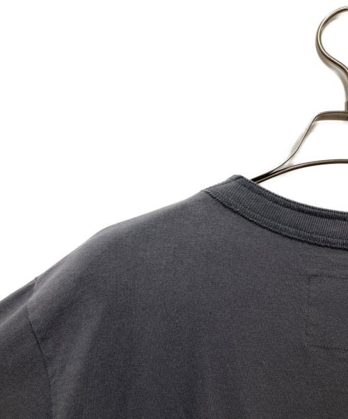 sacai（サカイ）sacai (サカイ) Flock Print T-Shirt グレー サイズ:2の古着・服飾アイテム