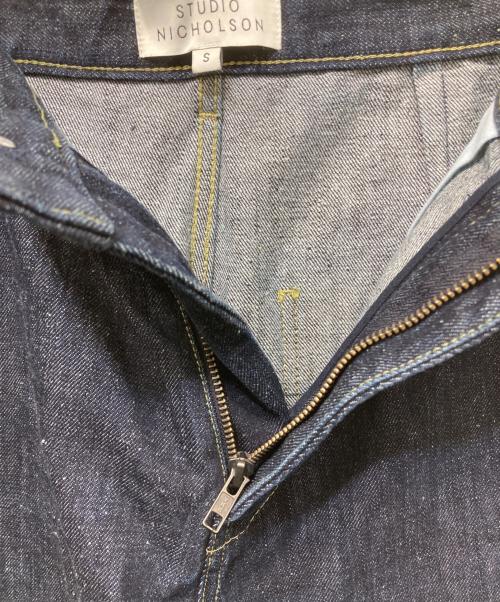 STUDIO NICHOLSON（スタジオ ニコルソン）STUDIO NICHOLSON (スタジオ ニコルソン) PYAD Selvedge Denim インディゴ サイズ:Sの古着・服飾アイテム