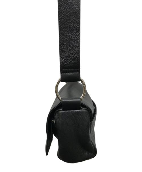 BEARDSLEY（ビアズリー）BEARDSLEY (ビアズリー) レザーボディバッグ ブラックの古着・服飾アイテム