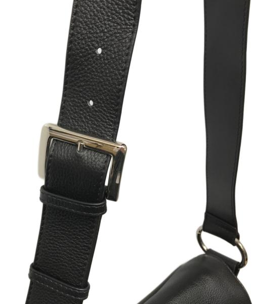 BEARDSLEY（ビアズリー）BEARDSLEY (ビアズリー) レザーボディバッグ ブラックの古着・服飾アイテム