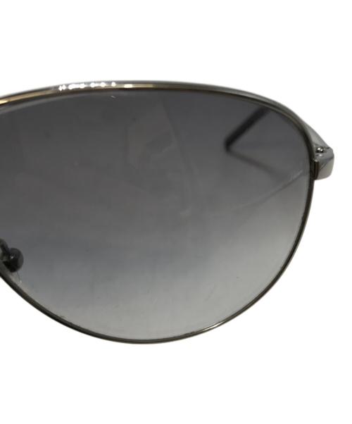 GUCCI（グッチ）GUCCI (グッチ) サングラス シルバー×グレー サイズ:SIZE 58□14の古着・服飾アイテム