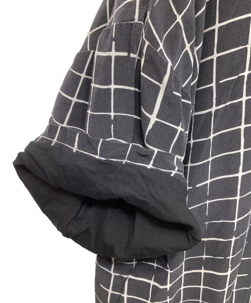 HAIDER ACKERMANN（ハイダーアッカーマン）HAIDER ACKERMANN (ハイダーアッカーマン) Tシャツ ネイビー サイズ:XSの古着・服飾アイテム