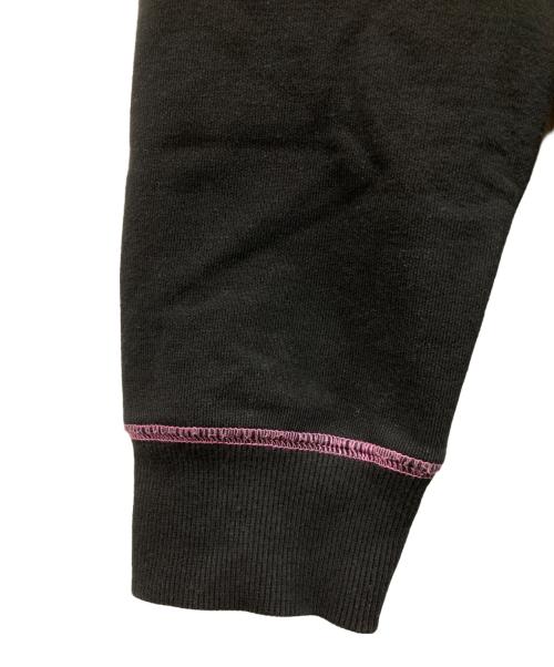 Carhartt WIP（カーハート ワークインプログレス）Carhartt WIP (カーハート ワークインプログレス) AWAKE (アウェイク) ワンポイントロゴパーカー ブラック サイズ:Lの古着・服飾アイテム