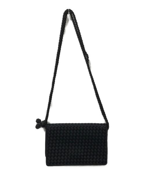 BOTTEGA VENETA（ボッテガベネタ）BOTTEGA VENETA (ボッテガベネタ) イントレチャート サテンシルクショルダーバッグ ブラックの古着・服飾アイテム