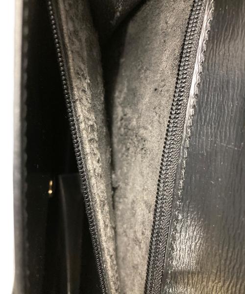 LOUIS VUITTON（ルイ ヴィトン）LOUIS VUITTON (ルイ ヴィトン) ウブロ ショルダーバッグ ブラック×レッドの古着・服飾アイテム