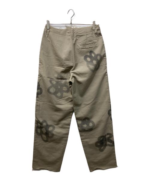 CAMIEL FORTGENS（カミエルフォートヘンス）CAMIEL FORTGENS (カミエルフォートヘンス) フラワープリントワイドパンツ ベージュ サイズ:Ｓの古着・服飾アイテム