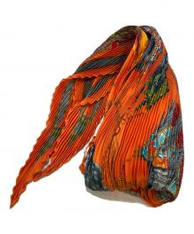 HERMES（エルメス）の古着「カレ90 プリーツスカーフ」｜オレンジ