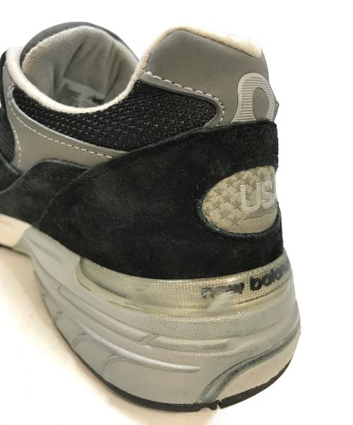 NEW BALANCE（ニューバランス）NEW BALANCE (ニューバランス) 993 ローカットスニーカー ブラック サイズ:28の古着・服飾アイテム
