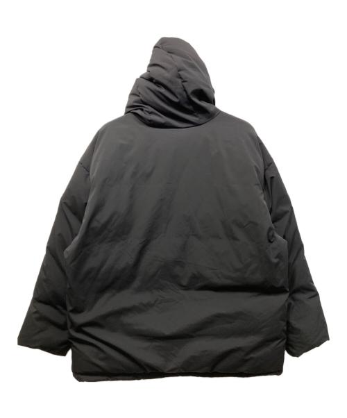 is-ness（イズネス）is-ness (イズネス) CAVE ZIP DOWN JACKET ブラック サイズ:Lの古着・服飾アイテム