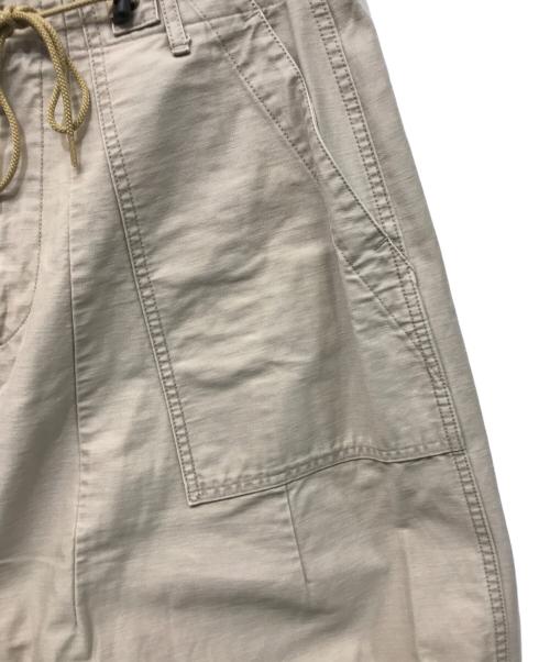 Needles（ニードルズ）Needles (ニードルズ) ヒザデルパンツ ベージュ サイズ:Sの古着・服飾アイテム