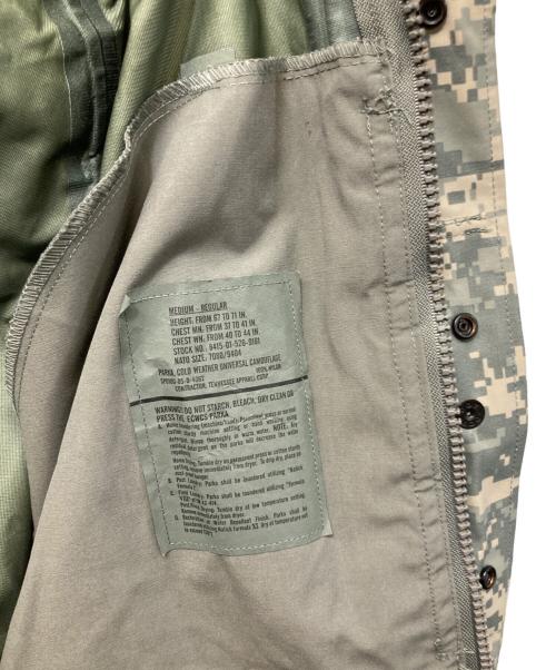 US ARMY（ユーエスアーミー）US ARMY (ユーエスアーミー) ECWCS ユニバーサルカモゴアテックスパーカー カーキ サイズ:Mの古着・服飾アイテム