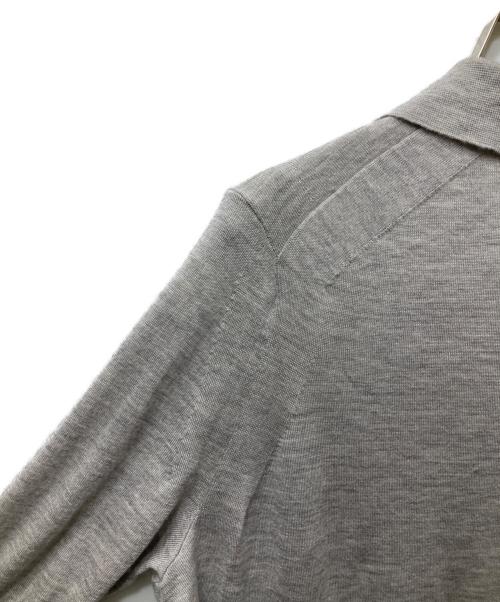 DRAWER（ドゥロワー）Drawer (ドゥロワー) シルクカシミヤニットポロシャツ グレー サイズ:2の古着・服飾アイテム