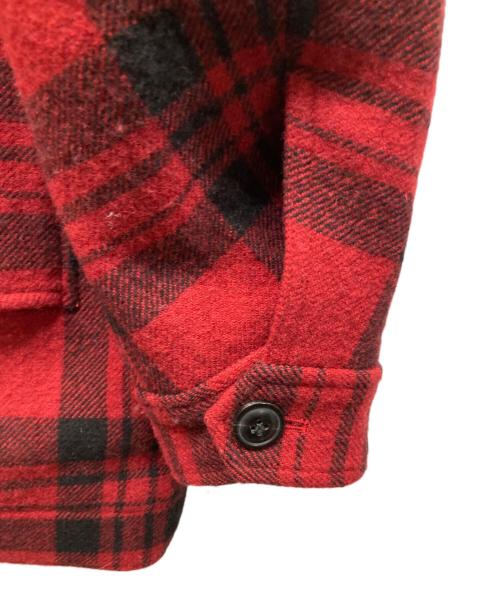 WOOLRICH（ウールリッチ）WOOLRICH (ウールリッチ) チェッククルーザーフーデッドジャケット レッド×ブラック サイズ:Mの古着・服飾アイテム