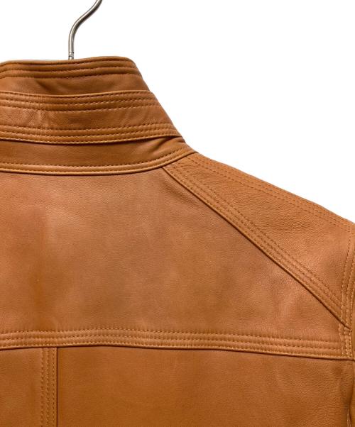 BURBERRY BLACK LABEL（バーバリーブラックレーベル）BURBERRY BLACK LABEL (バーバリーブラックレーベル) ファー付シングルレザージャケット ブラウン サイズ:Mの古着・服飾アイテム