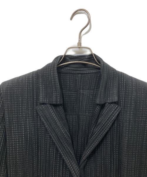 PLEATS PLEASE（プリーツプリーズ）PLEATS PLEASE (プリーツプリーズ) プリーツコート ブラック サイズ:3の古着・服飾アイテム