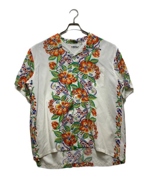 Sun Surf（サンサーフ）Sun Surf (サンサーフ) RAYON HAWAIIAN SHIRT ホワイト サイズ:17-171/2の古着・服飾アイテム