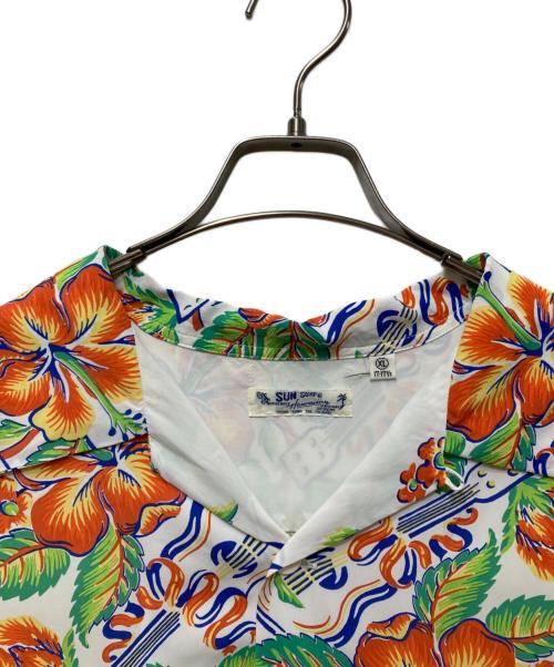 Sun Surf（サンサーフ）Sun Surf (サンサーフ) RAYON HAWAIIAN SHIRT ホワイト サイズ:17-171/2の古着・服飾アイテム