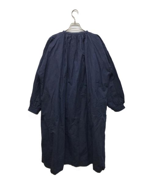 OUTIL（ウティ）OUTIL (ウティ) リネン混ギャザーワンピース ネイビーの古着・服飾アイテム