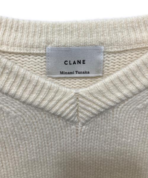 CLANE（クラネ）CLANE (クラネ) V NECK KNIT TOPS ホワイト サイズ:1の古着・服飾アイテム
