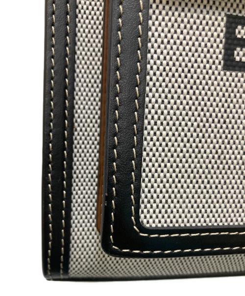 BURBERRY（バーバリー）BURBERRY (バーバリー) MINI POCKET 2WAYバッグ グレー×ブラックの古着・服飾アイテム