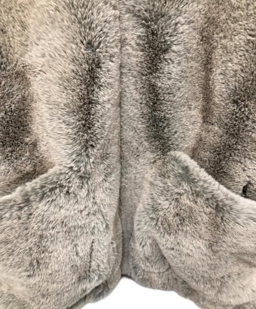 VEGANCODE（ヴィーガンコード）VEGANCODE (ヴィーガンコード) FAUX FUR ブルゾン グレー サイズ:UK10の古着・服飾アイテム